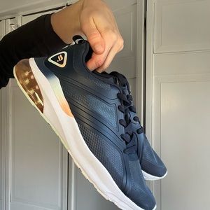 Fabletics Beverly Air Performance sneakers in Deep Sea blue